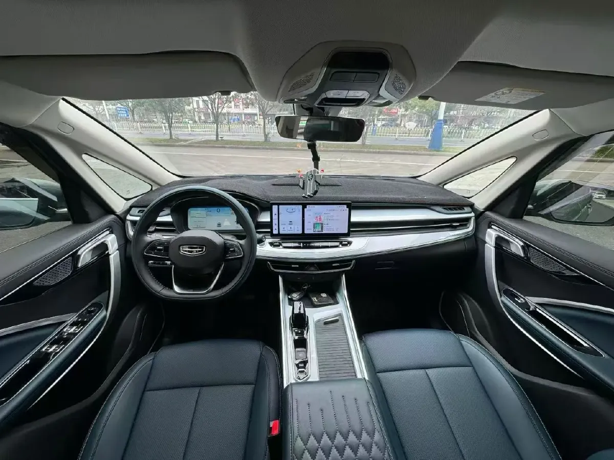 2025 Geely JiaJi 1.5T 181HP L4 7DCT,autocango,china used car exporter,china ev exporter,chinese used car exporter,chinese used ev exporter