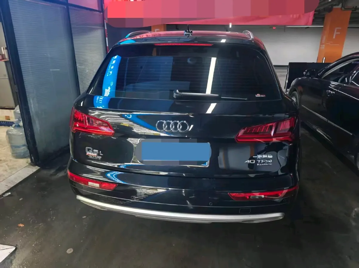 2020 Audi Q5L 2.0T 190HP L4 7DCT,autocango,china used car exporter,china ev exporter,chinese used car exporter,chinese used ev exporter