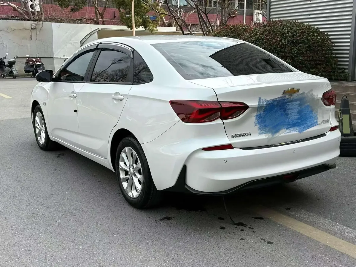 2022 Chevrolet Monza 1.5L 113HP L4 6AT,autocango,china used car exporter,china ev exporter,chinese used car exporter,chinese used ev exporter