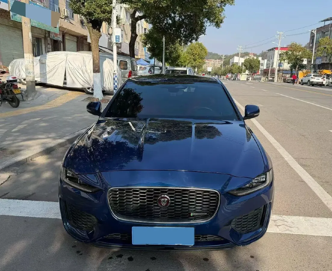 2021 Jaguar XEL 2.0T 250HP L4 8AT,autocango,china used car exporter,china ev exporter,chinese used car exporter,chinese used ev exporter