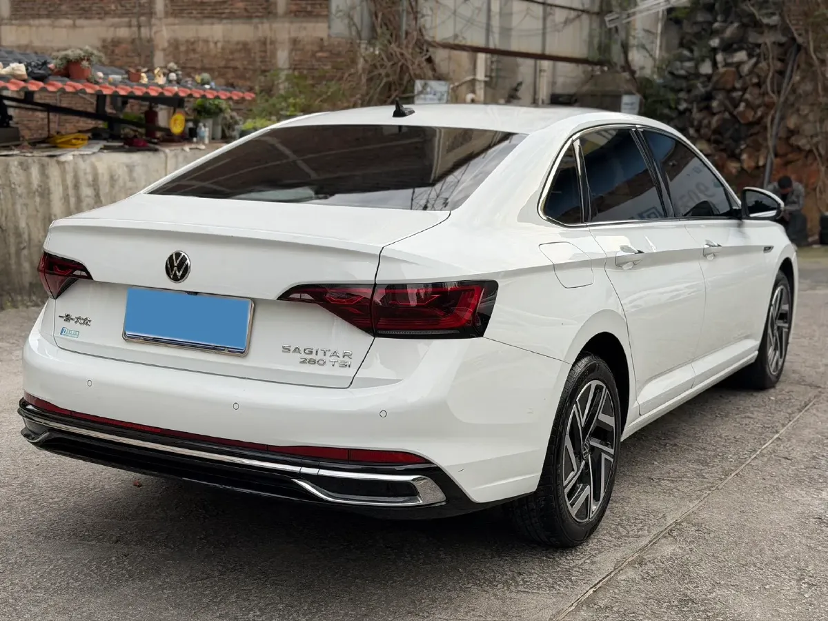 2023 Volkswagen Sagitar 1.4T 150HP L4 7DCT,autocango,china used car exporter,china ev exporter,chinese used car exporter,chinese used ev exporter