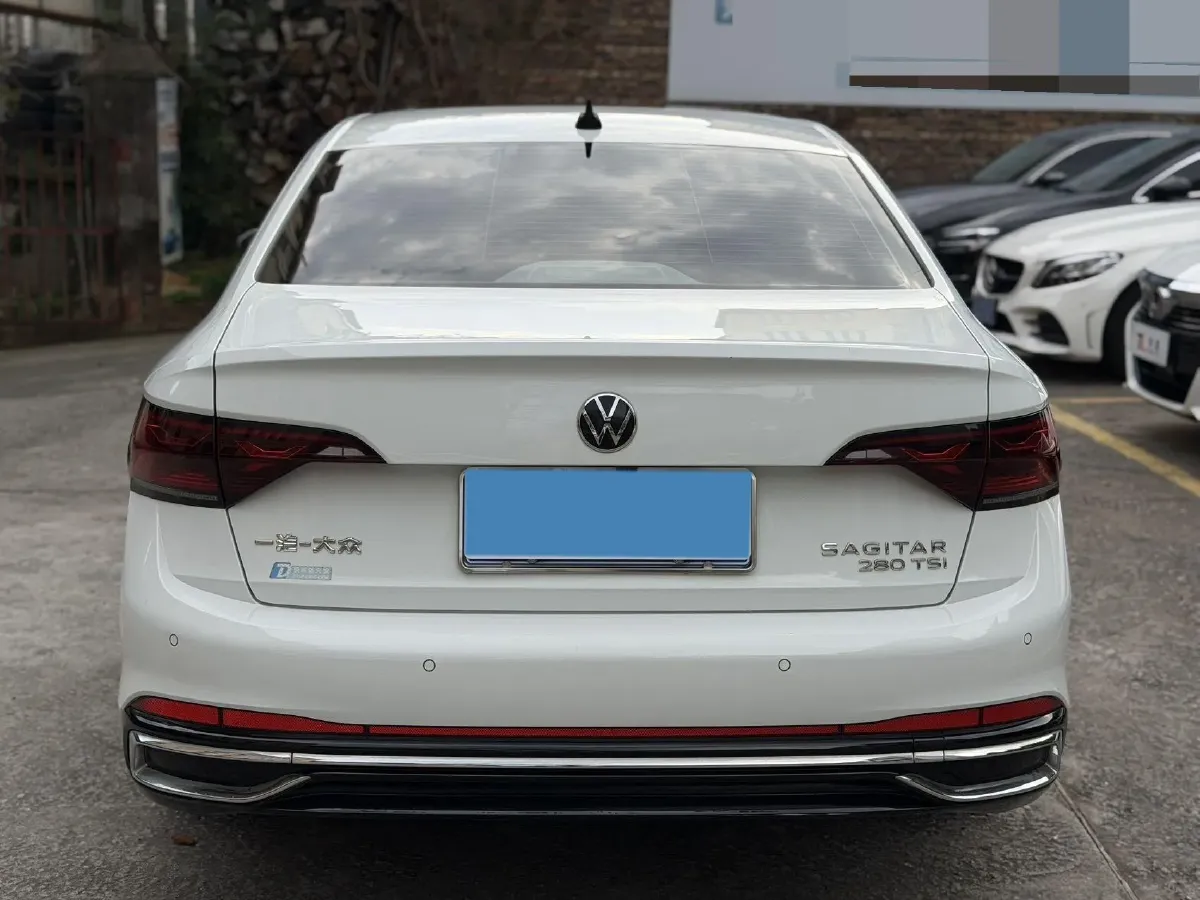 2023 Volkswagen Sagitar 1.4T 150HP L4 7DCT,autocango,china used car exporter,china ev exporter,chinese used car exporter,chinese used ev exporter