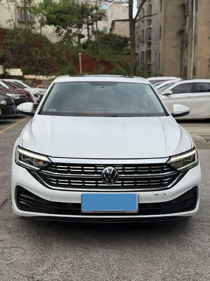 2023 Volkswagen Sagitar 1.4T 150HP L4 7DCT,autocango,china used car exporter,china ev exporter,chinese used car exporter,chinese used ev exporter