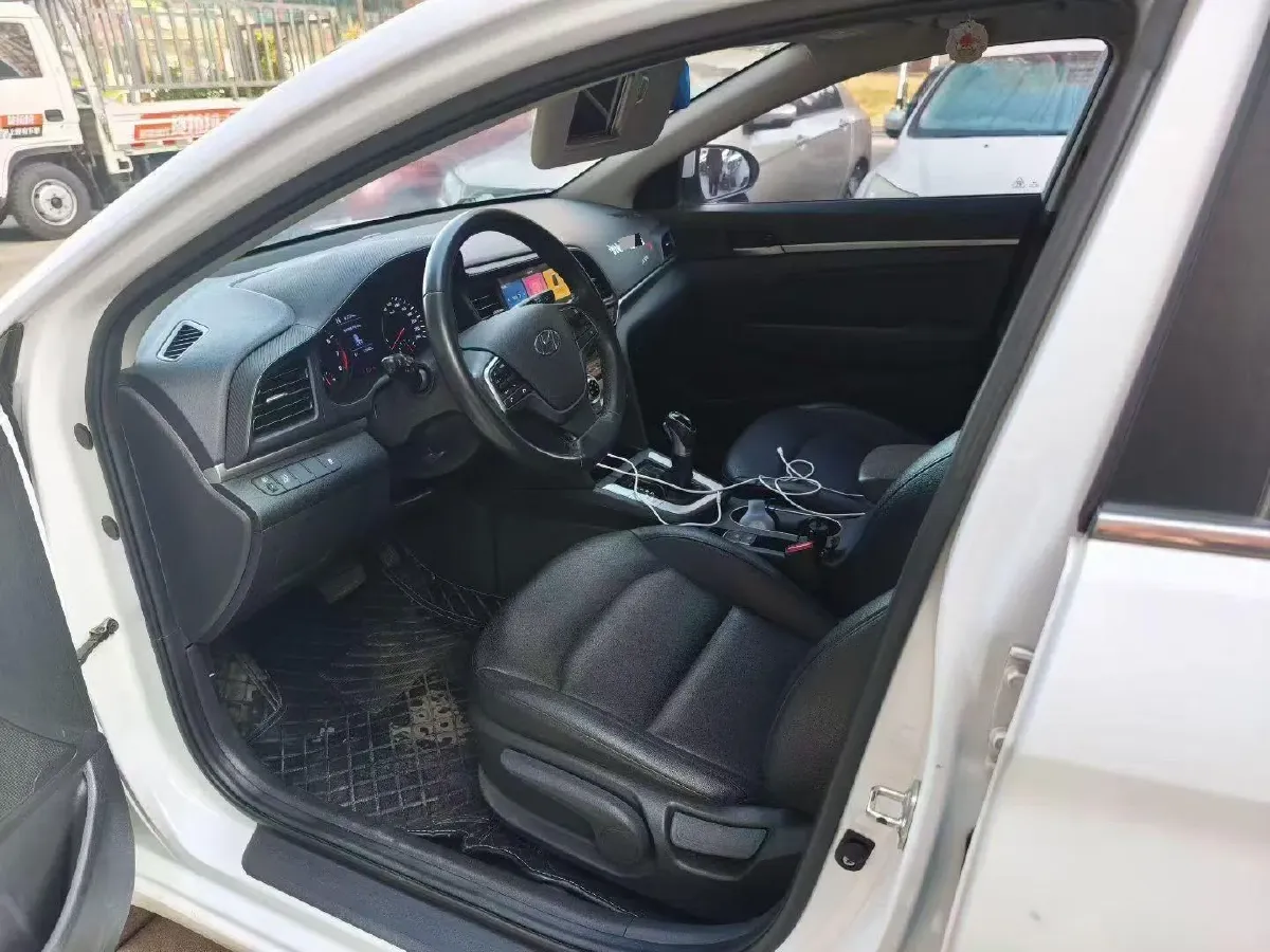 2019 Hyundai Elantra 1.5L 115HP L4 CVT,autocango,china used car exporter,china ev exporter,chinese used car exporter,chinese used ev exporter