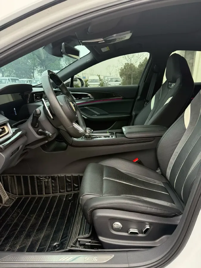 2023 HongQi H6 2.0T 252HP L4 8AT,autocango,china used car exporter,china ev exporter,chinese used car exporter,chinese used ev exporter