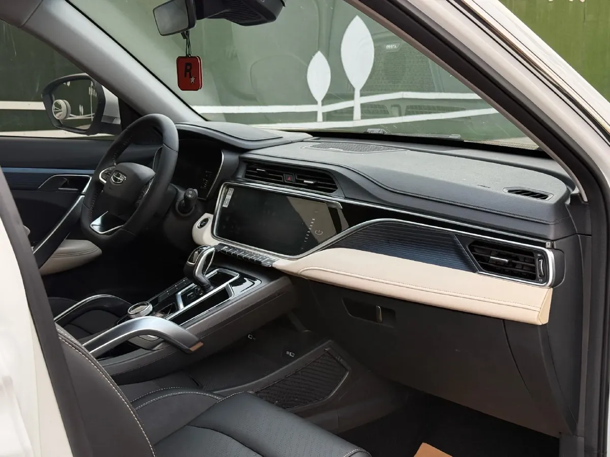 2022 Geely Azkarra 1.8T 184HP L4 7DCT,autocango,china used car exporter,china ev exporter,chinese used car exporter,chinese used ev exporter