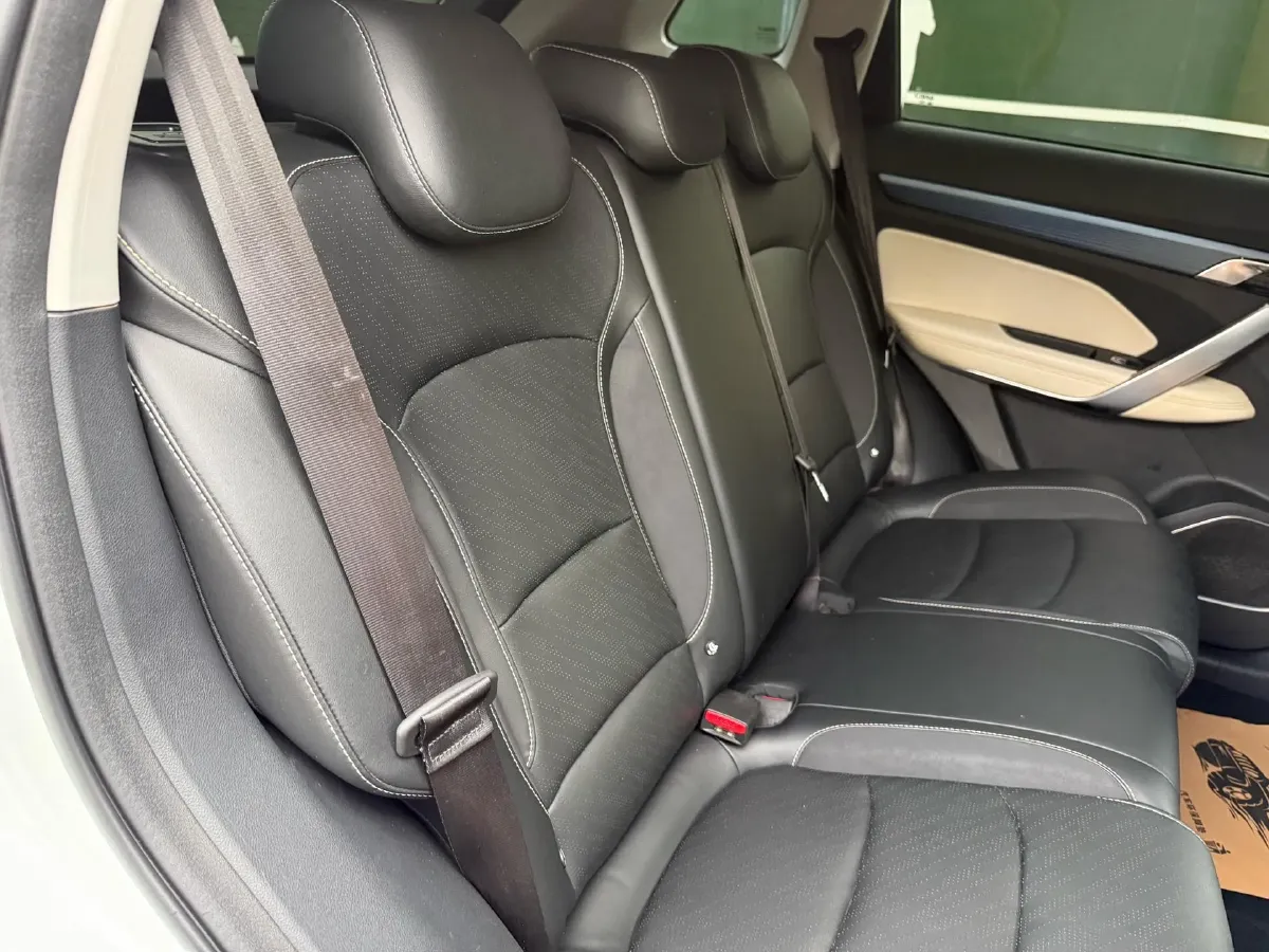 2022 Geely Azkarra 1.8T 184HP L4 7DCT,autocango,china used car exporter,china ev exporter,chinese used car exporter,chinese used ev exporter