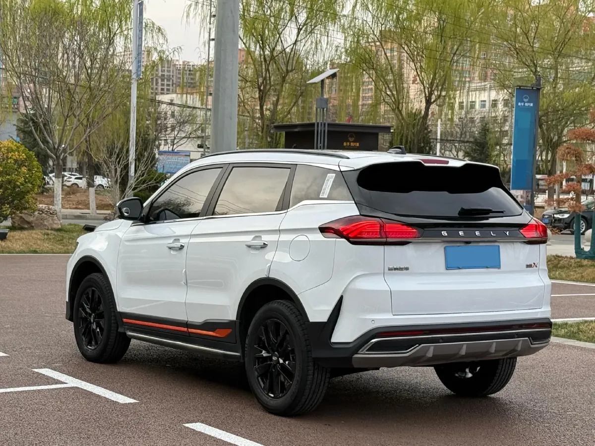 2022 Geely Azkarra 1.8T 184HP L4 7DCT,autocango,china used car exporter,china ev exporter,chinese used car exporter,chinese used ev exporter