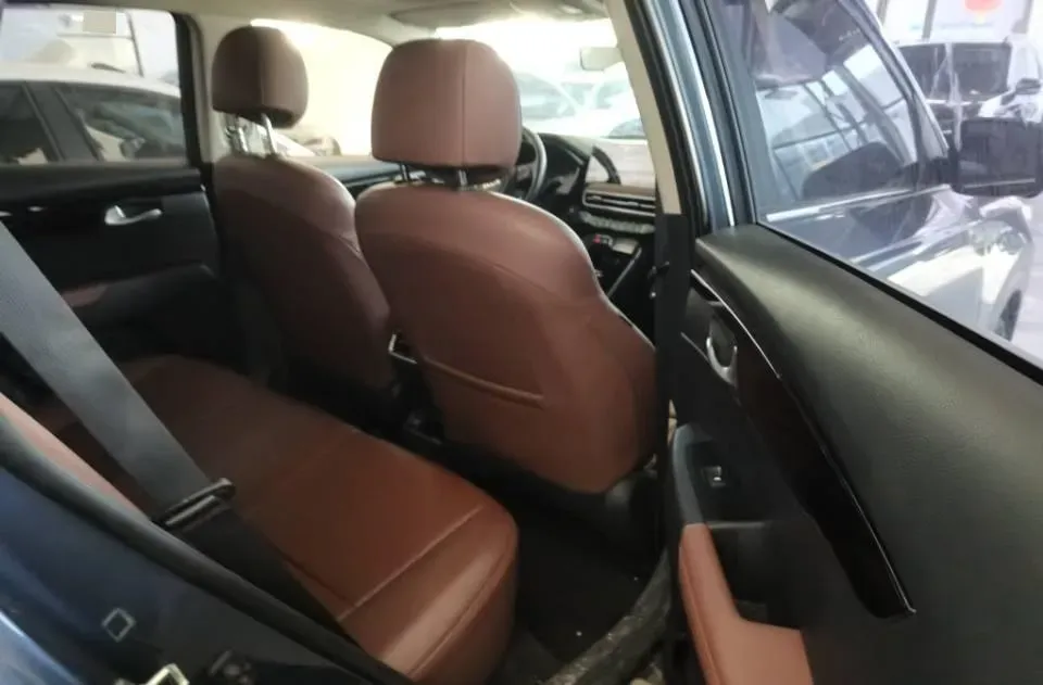 2021 Kia Sportage R 2.0L 161HP L4 6AT,autocango,china used car exporter,china ev exporter,chinese used car exporter,chinese used ev exporter