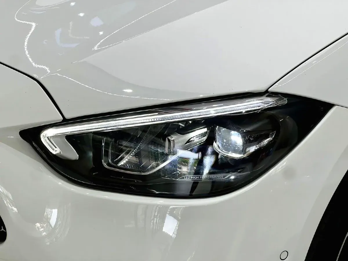 2025 Mercedes-Benz C Class 1.5T 204HP L4 9AT,autocango,china used car exporter,china ev exporter,chinese used car exporter,chinese used ev exporter