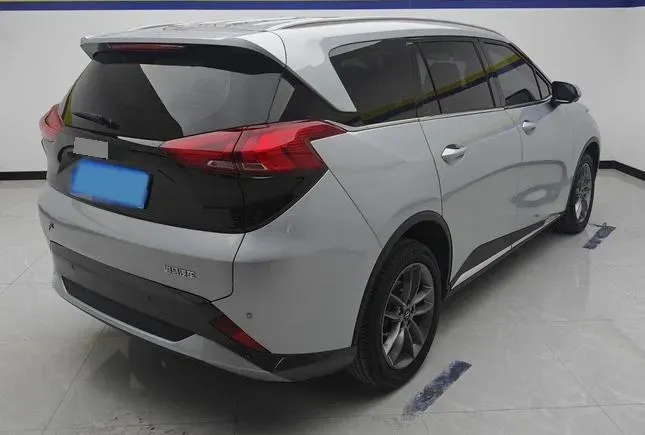 2020 HaiMa 7X 1.6T 195HP L4 6AT,autocango,china used car exporter,china ev exporter,chinese used car exporter,chinese used ev exporter