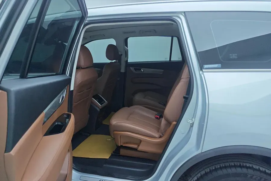 2020 HaiMa 7X 1.6T 195HP L4 6AT,autocango,china used car exporter,china ev exporter,chinese used car exporter,chinese used ev exporter