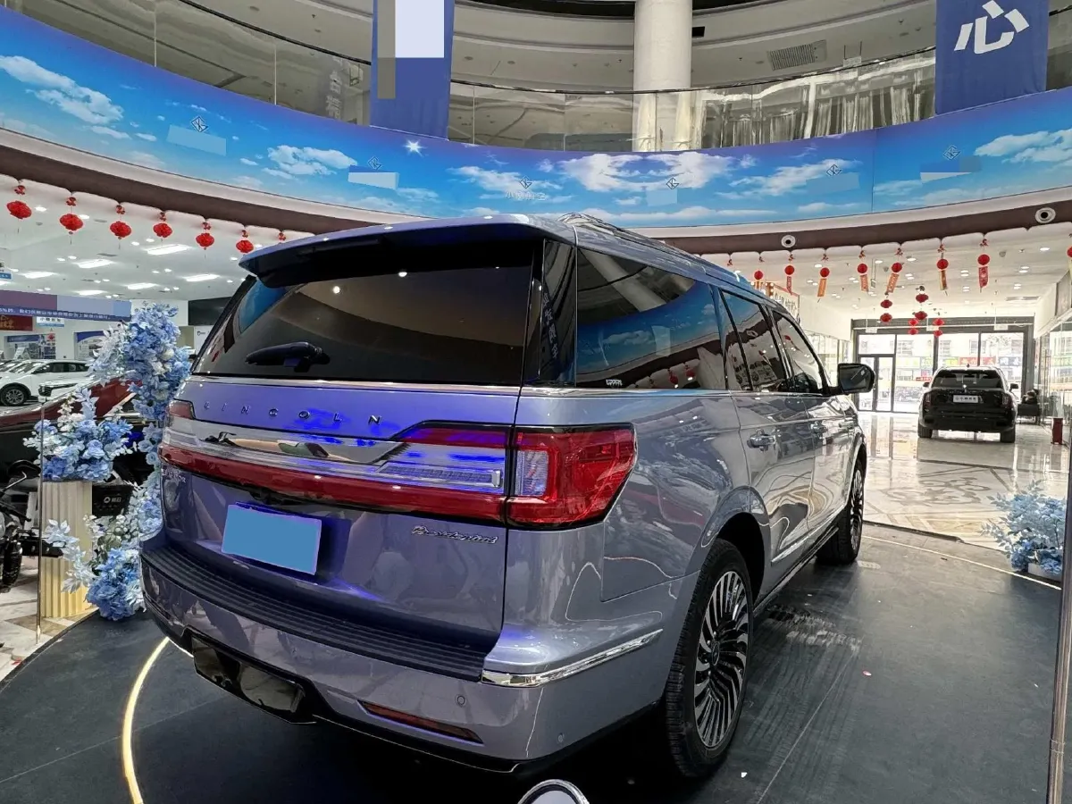 2019 Lincoln Navigator 3.5T 388HP V6 10AT,autocango,china used car exporter,china ev exporter,chinese used car exporter,chinese used ev exporter