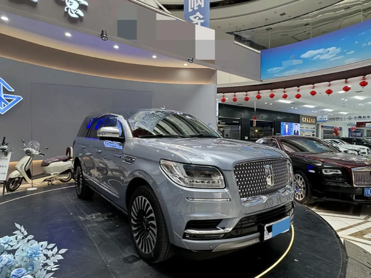 2019 Lincoln Navigator 3.5T 388HP V6 10AT,autocango,china used car exporter,china ev exporter,chinese used car exporter,chinese used ev exporter