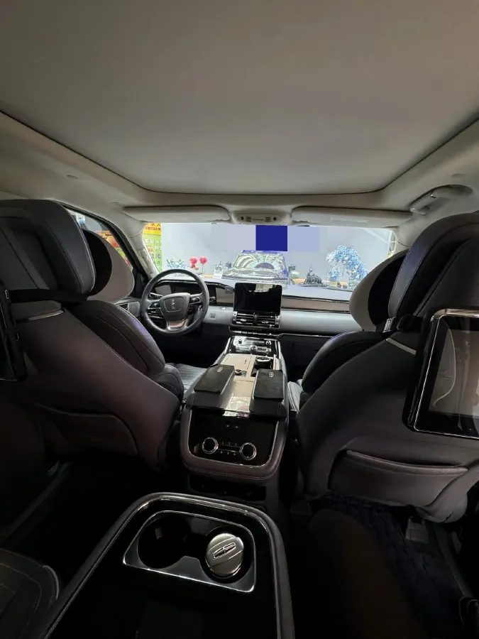 2019 Lincoln Navigator 3.5T 388HP V6 10AT,autocango,china used car exporter,china ev exporter,chinese used car exporter,chinese used ev exporter