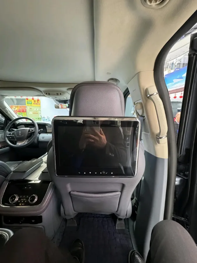 2019 Lincoln Navigator 3.5T 388HP V6 10AT,autocango,china used car exporter,china ev exporter,chinese used car exporter,chinese used ev exporter