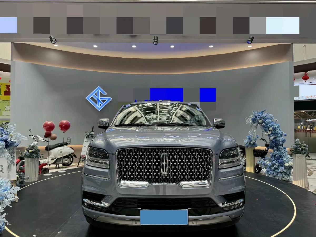 2019 Lincoln Navigator 3.5T 388HP V6 10AT,autocango,china used car exporter,china ev exporter,chinese used car exporter,chinese used ev exporter