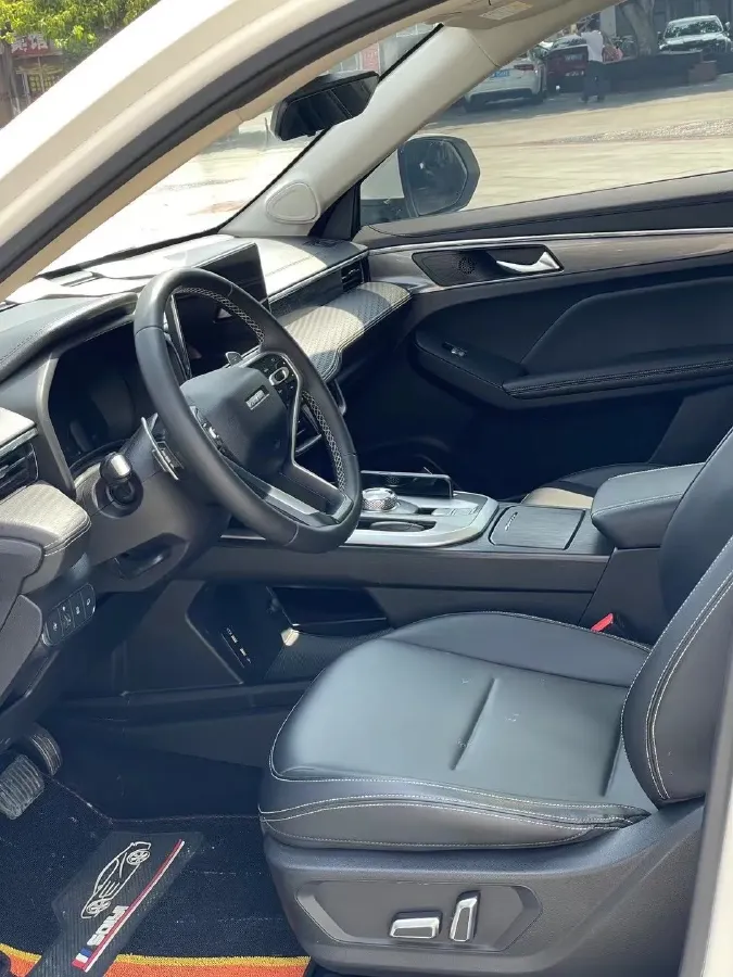 2021 Haval Jolion 1.5T 150HP L4 7DCT,autocango,china used car exporter,china ev exporter,chinese used car exporter,chinese used ev exporter