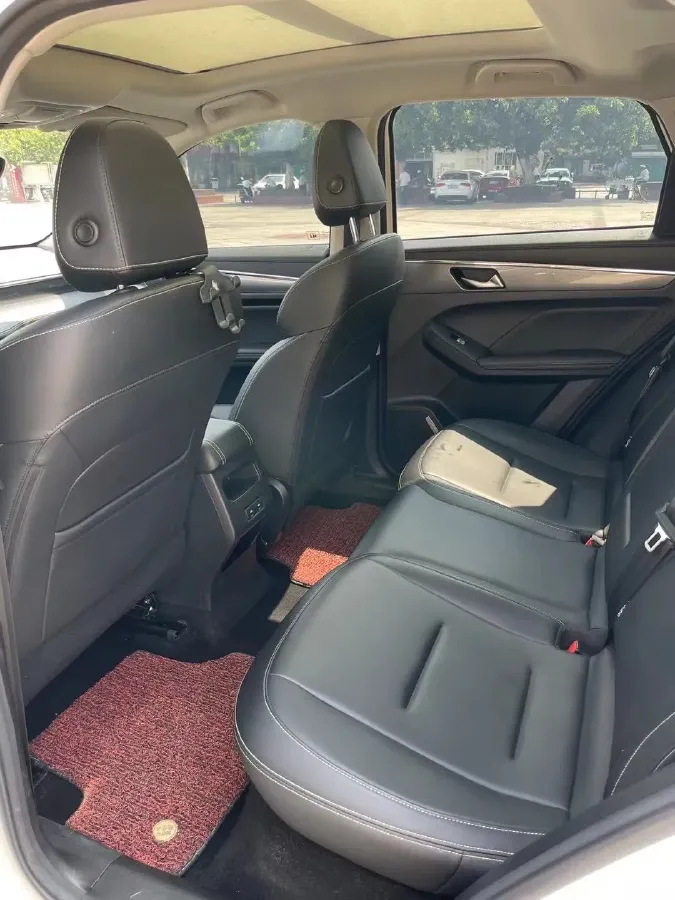 2021 Haval Jolion 1.5T 150HP L4 7DCT,autocango,china used car exporter,china ev exporter,chinese used car exporter,chinese used ev exporter