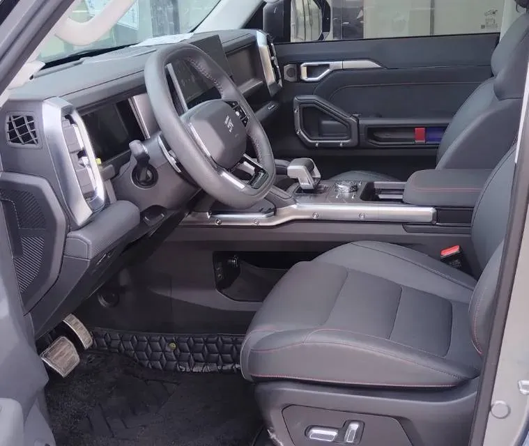 2023 Jetour Traveller 2.0T 254HP L4 7DCT,autocango,china used car exporter,china ev exporter,chinese used car exporter,chinese used ev exporter