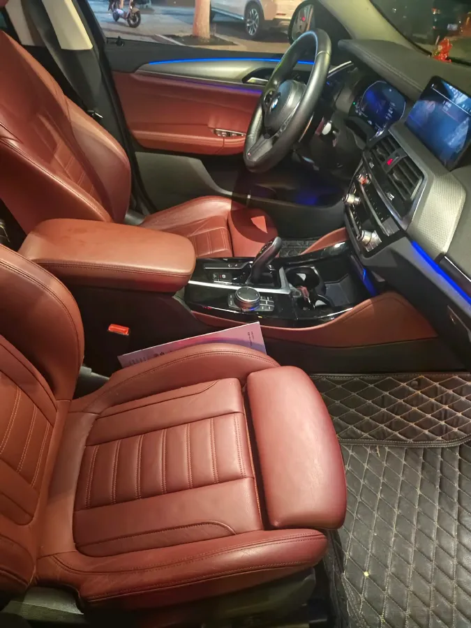 2021 BMW X4 2.0T 184HP L4 8AT,autocango,china used car exporter,china ev exporter,chinese used car exporter,chinese used ev exporter