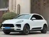 2018 Porsche Macan 2.0T 252HP L4 7DCT