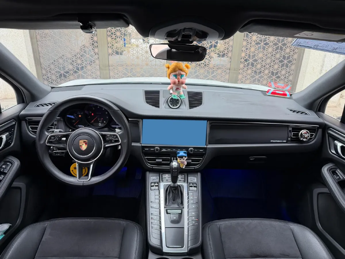 2018 Porsche Macan 2.0T 252HP L4 7DCT,autocango,china used car exporter,china ev exporter,chinese used car exporter,chinese used ev exporter