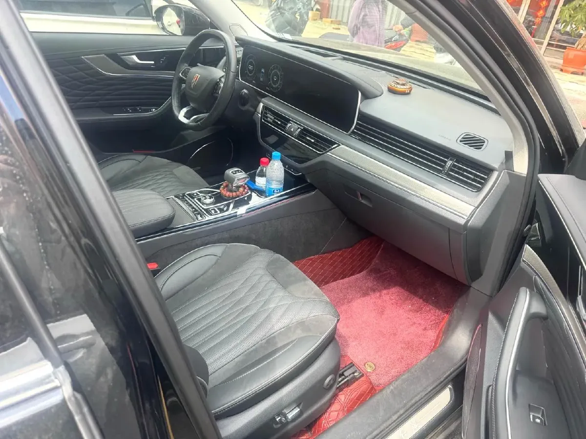 2022 HongQi HS5 2.0T 224HP L4 6AT,autocango,china used car exporter,china ev exporter,chinese used car exporter,chinese used ev exporter