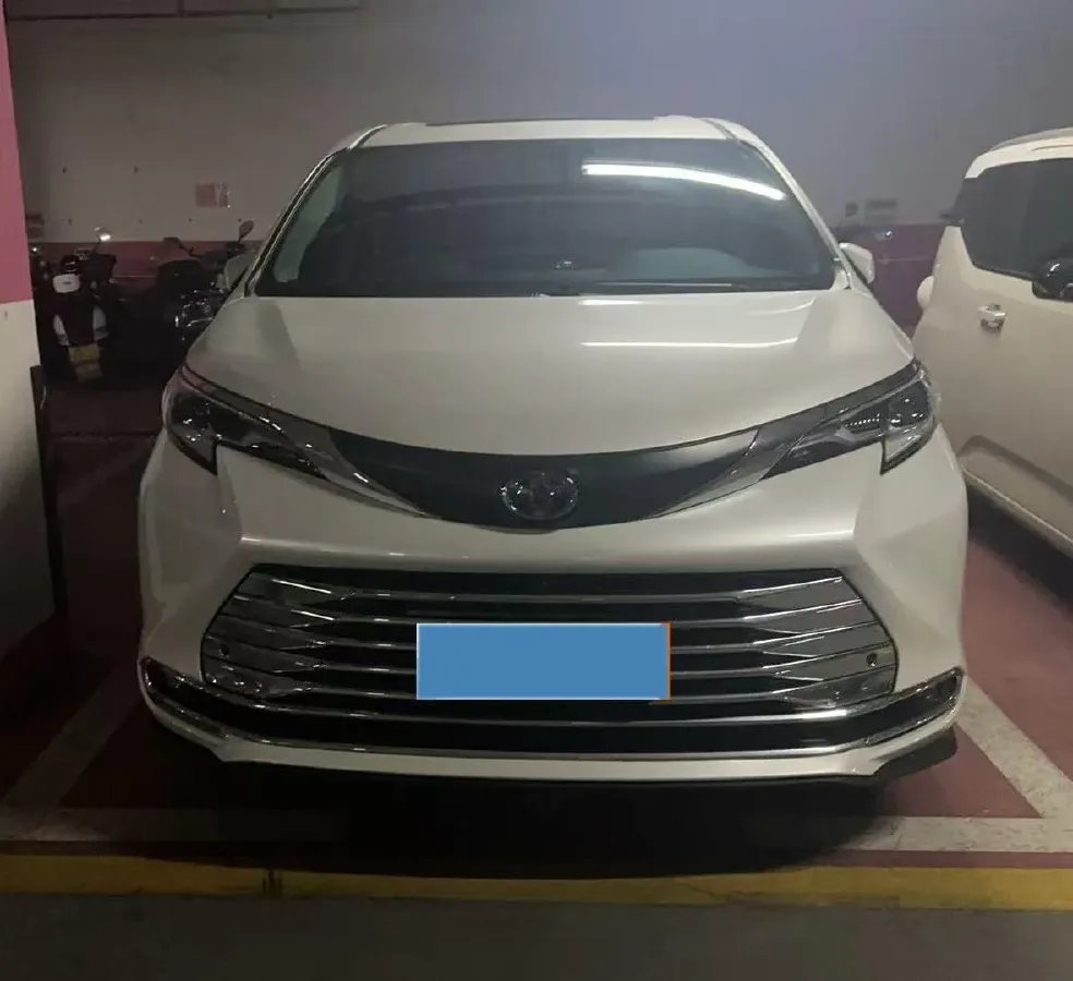 2023 Toyota Sienna 2.5L 189HP L4 E-CVT Hybrid,autocango,china used car exporter,china ev exporter,chinese used car exporter,chinese used ev exporter