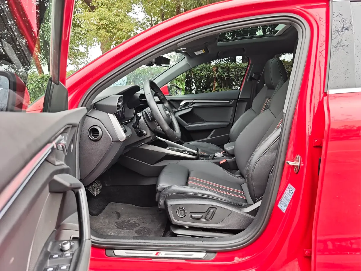 2021 Audi A3 1.4T 150HP L4 7DCT,autocango,china used car exporter,china ev exporter,chinese used car exporter,chinese used ev exporter