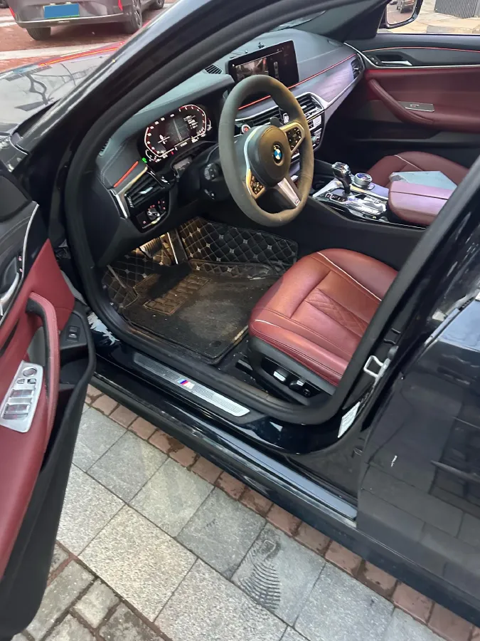 2021 BMW 5 Series 2.0T 252HP L4 8AT,autocango,china used car exporter,china ev exporter,chinese used car exporter,chinese used ev exporter