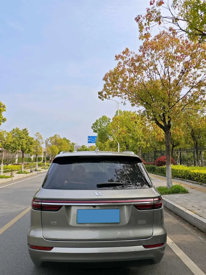 2021 Li ONE Range Extended 131HP REEV 40.5KWH,autocango,china used car exporter,china ev exporter,chinese used car exporter,chinese used ev exporter
