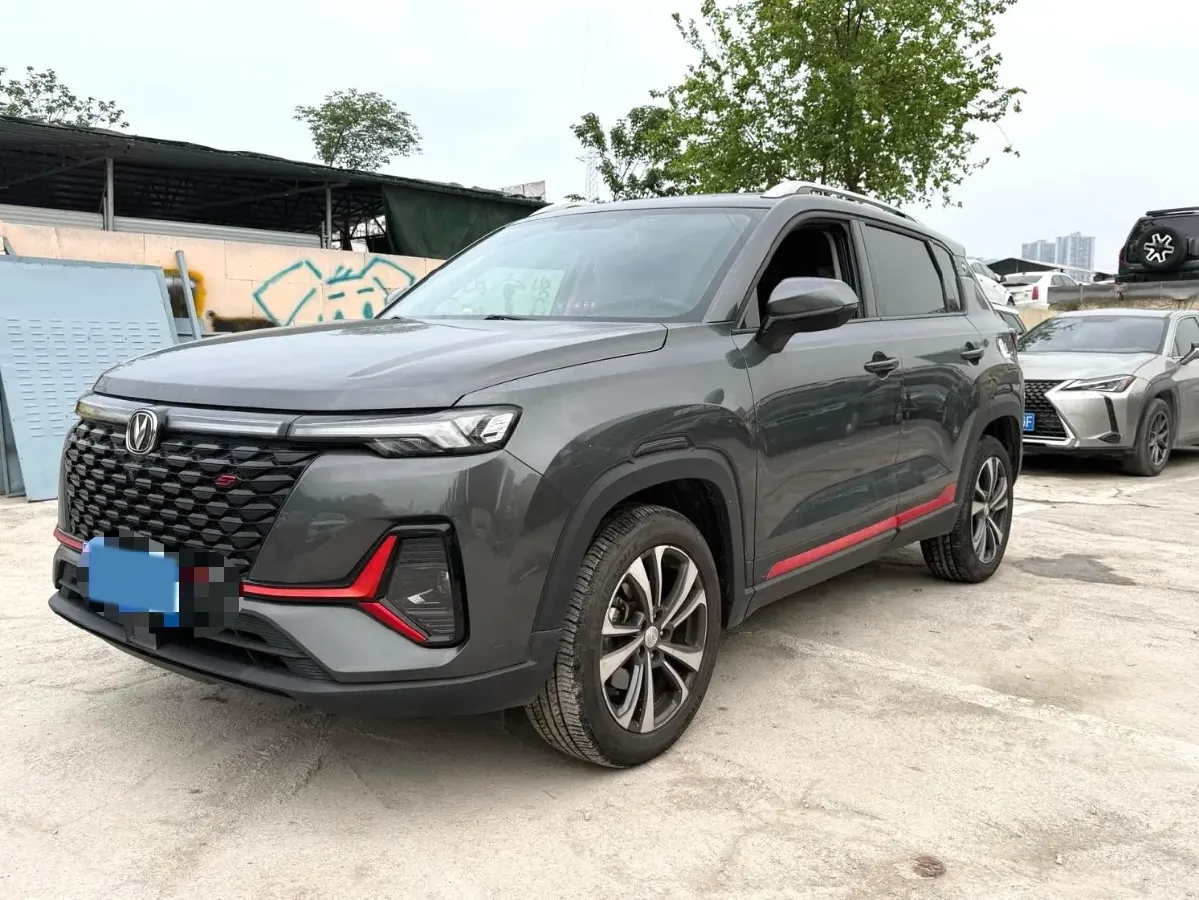 2021 ChangAn CS35 Plus 1.4T 160HP L4 7DCT,autocango,china used car exporter,china ev exporter,chinese used car exporter,chinese used ev exporter