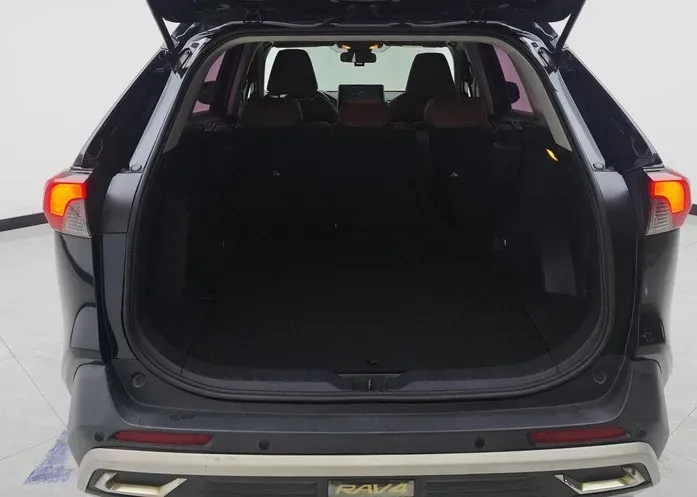 2020 Toyota RAV4 2.0L 171HP L4 CVT,autocango,china used car exporter,china ev exporter,chinese used car exporter,chinese used ev exporter