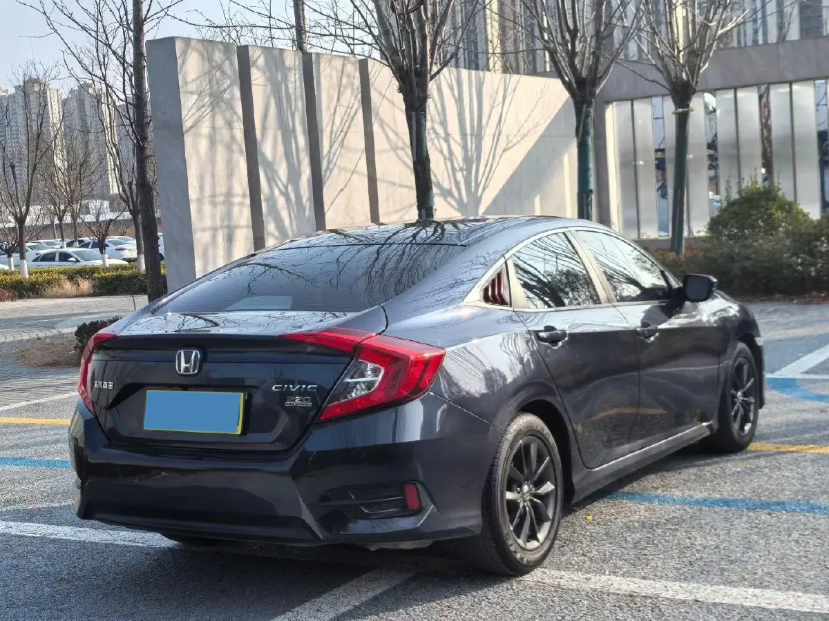 2019 Honda Civic 1.5T 177HP L4 6MT,autocango,china used car exporter,china ev exporter,chinese used car exporter,chinese used ev exporter