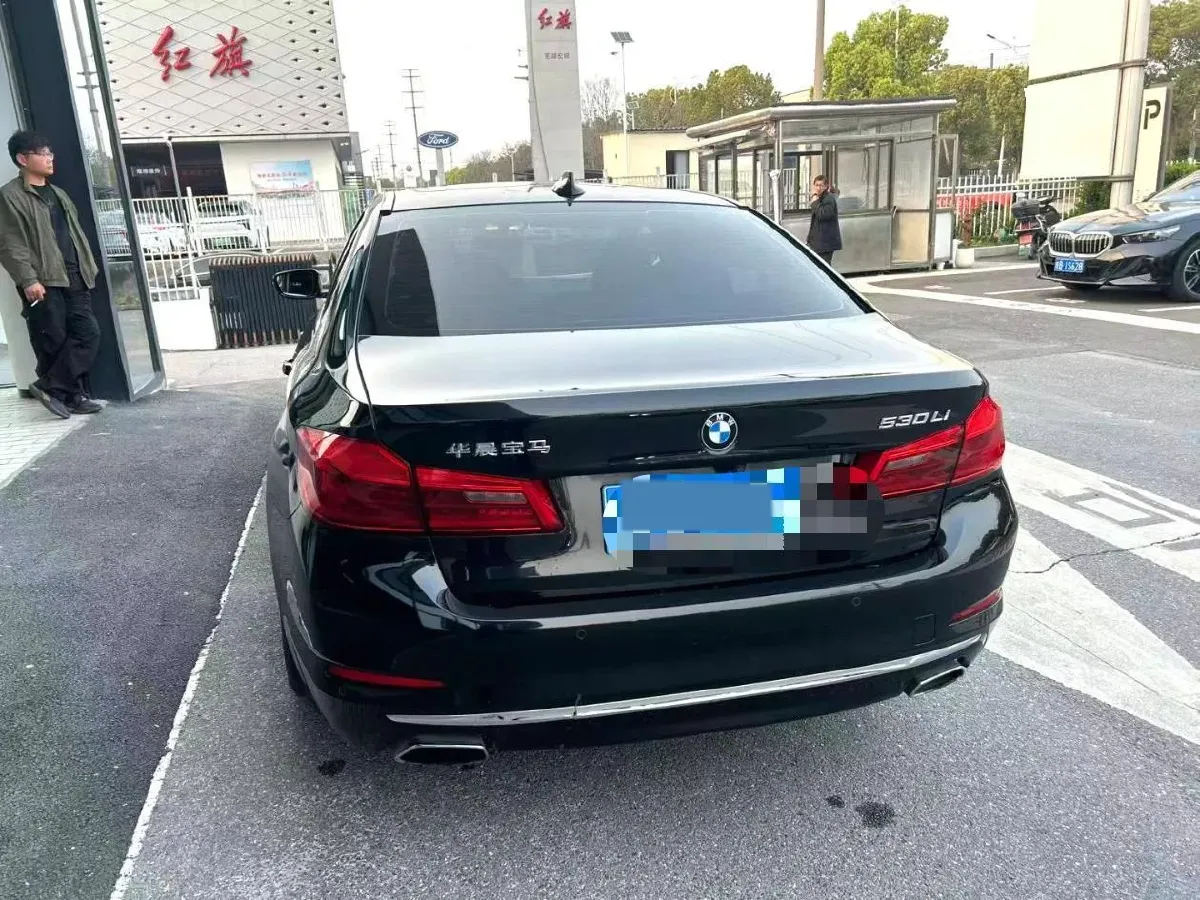 2020 BMW 5 Series 2.0T 252HP L4 8AT,autocango,china used car exporter,china ev exporter,chinese used car exporter,chinese used ev exporter