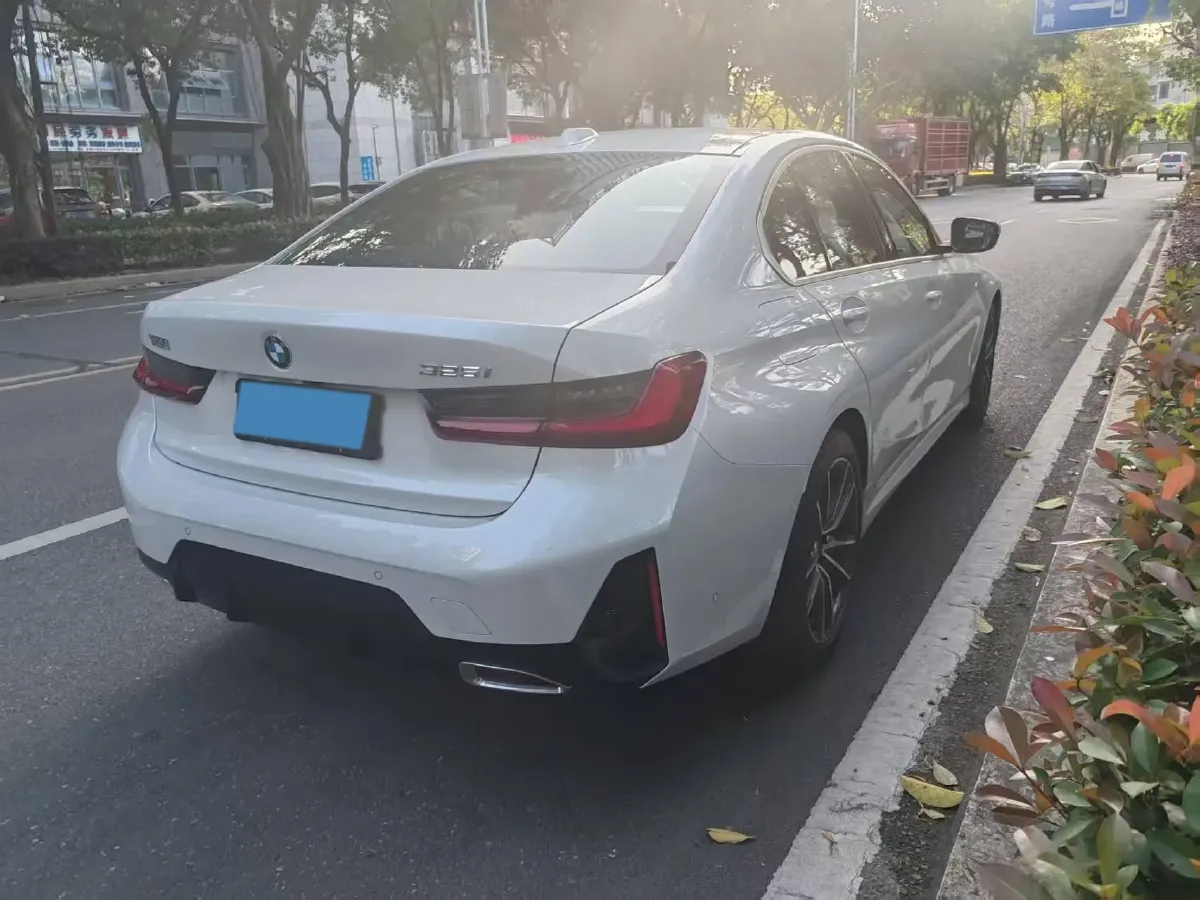 2025 BMW 3 Series 2.0T 184HP L4 8AT,autocango,china used car exporter,china ev exporter,chinese used car exporter,chinese used ev exporter