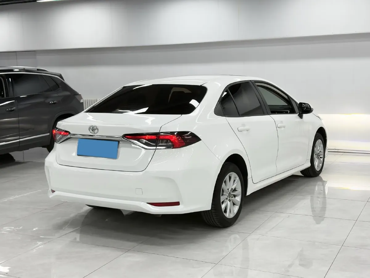 2023 Toyota Corolla 1.2T 116HP L4 CVT,autocango,china used car exporter,china ev exporter,chinese used car exporter,chinese used ev exporter