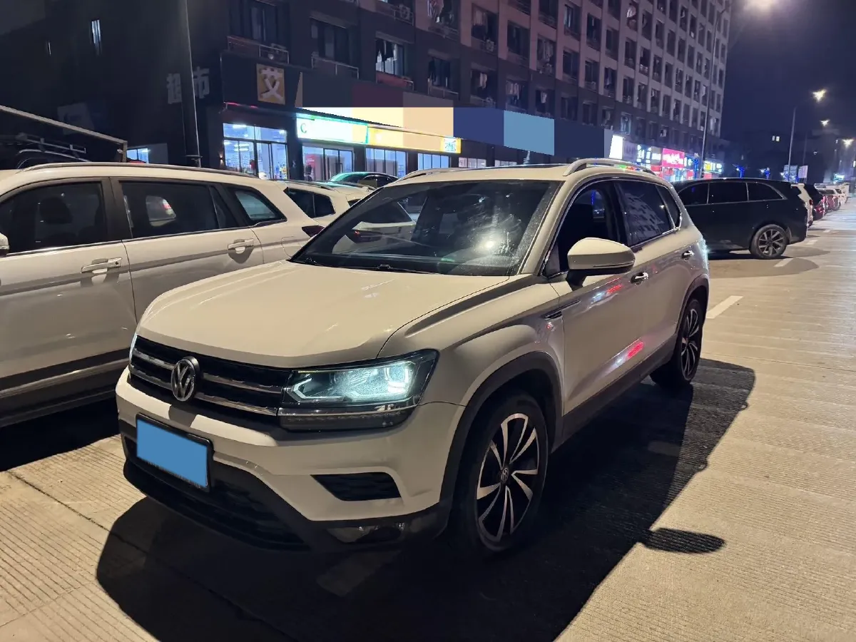 2019 MINI MINI 1.5T 102HP L3 7DCT,autocango,china used car exporter,china ev exporter,chinese used car exporter,chinese used ev exporter