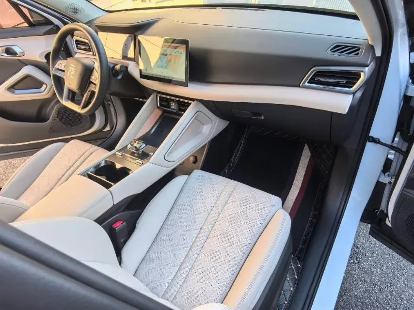 2024 BYD YuanUP BEV 45.12KWH,autocango,china used car exporter,china ev exporter,chinese used car exporter,chinese used ev exporter