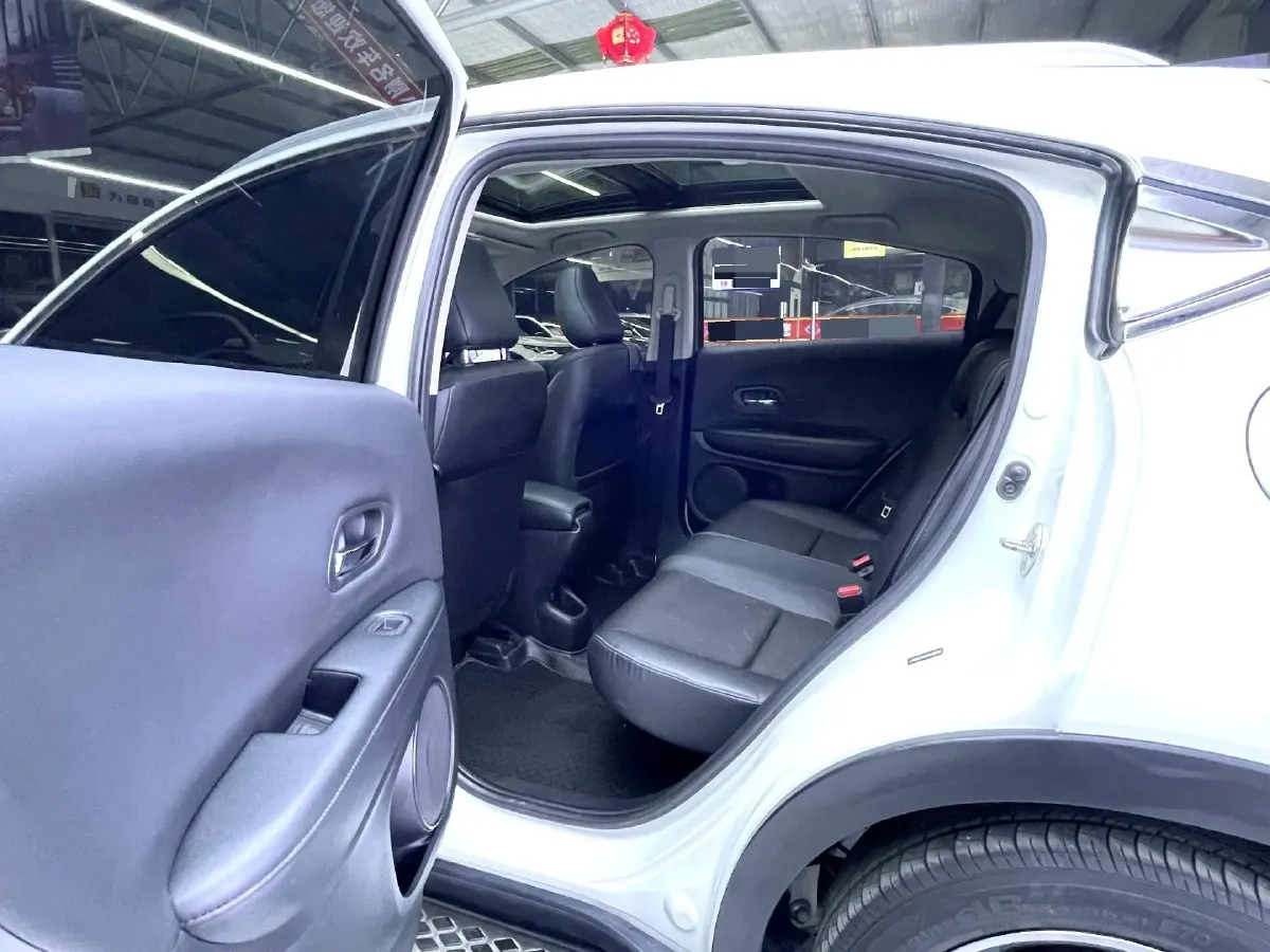 2020 Honda Vezel 1.5L 131HP L4 CVT,autocango,china used car exporter,china ev exporter,chinese used car exporter,chinese used ev exporter