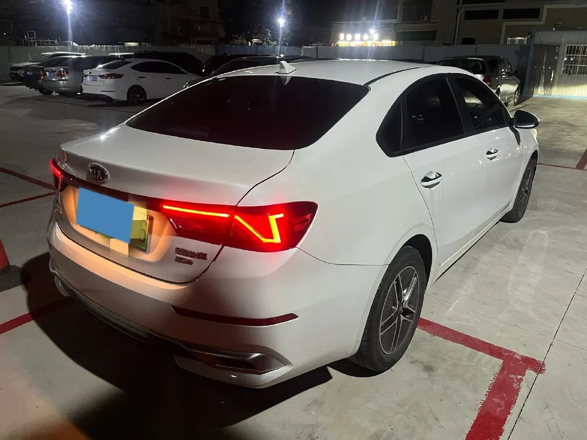 2019 Kia K3 1.6L 105HP L4 6DCT PHEV 12.9KWH,autocango,china used car exporter,china ev exporter,chinese used car exporter,chinese used ev exporter