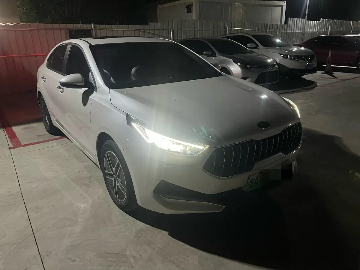 2019 Kia K3 1.6L 105HP L4 6DCT PHEV 12.9KWH,autocango,china used car exporter,china ev exporter,chinese used car exporter,chinese used ev exporter