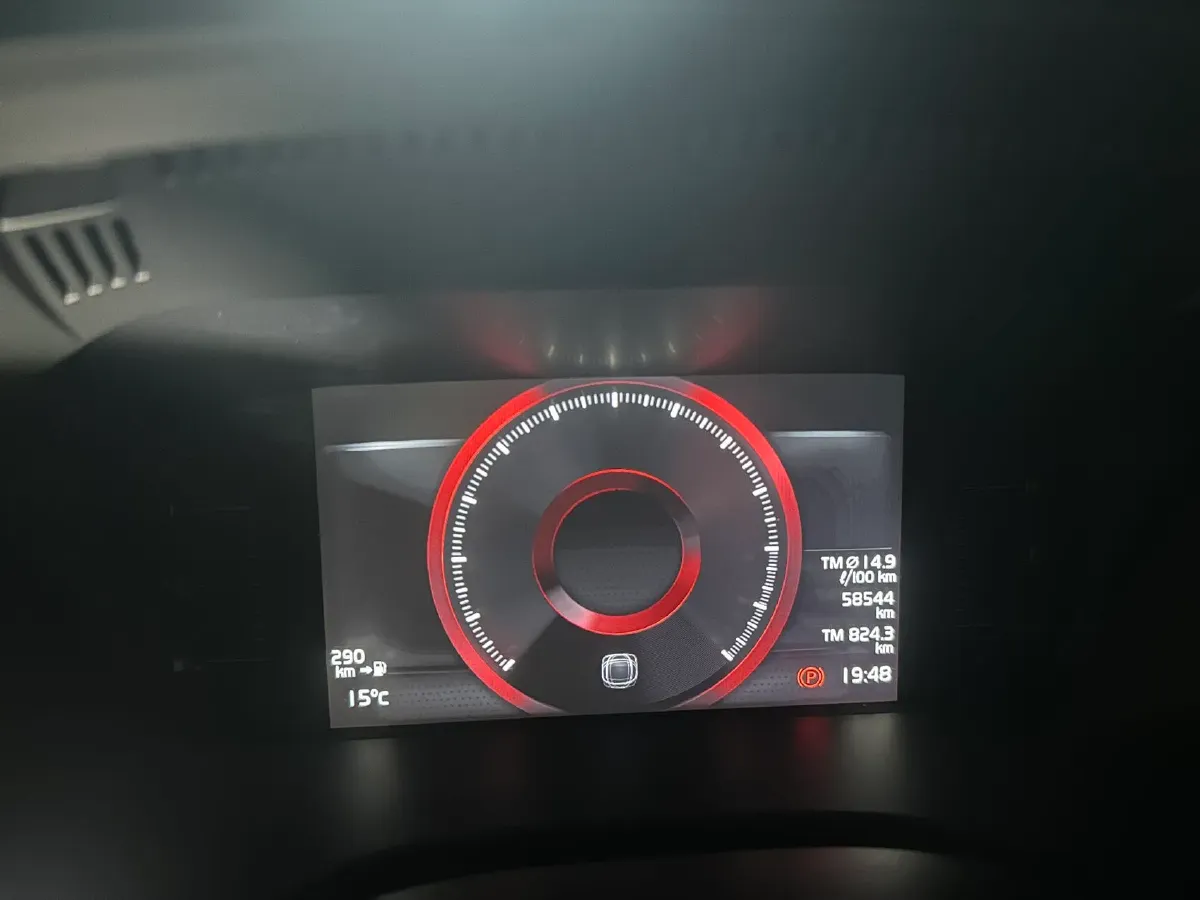 2020 Volvo XC60 2.0T 254HP L4 8AT,autocango,china used car exporter,china ev exporter,chinese used car exporter,chinese used ev exporter