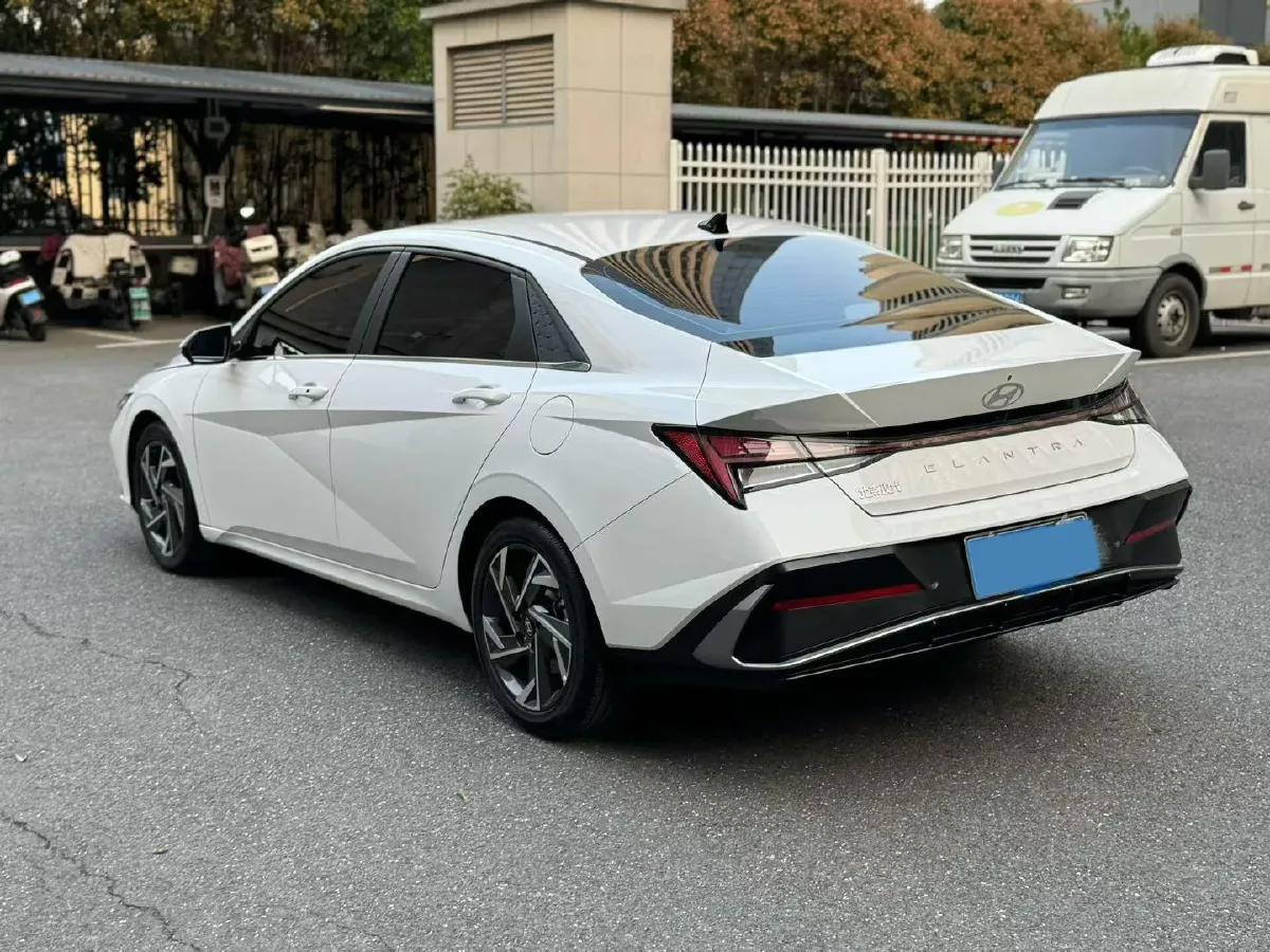 2023 Hyundai Elantra 1.5L 115HP L4 CVT,autocango,china used car exporter,china ev exporter,chinese used car exporter,chinese used ev exporter