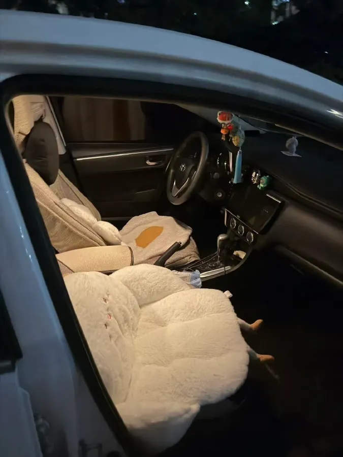 2017 Toyota Corolla 1.2T 116HP L4 CVT,autocango,china used car exporter,china ev exporter,chinese used car exporter,chinese used ev exporter