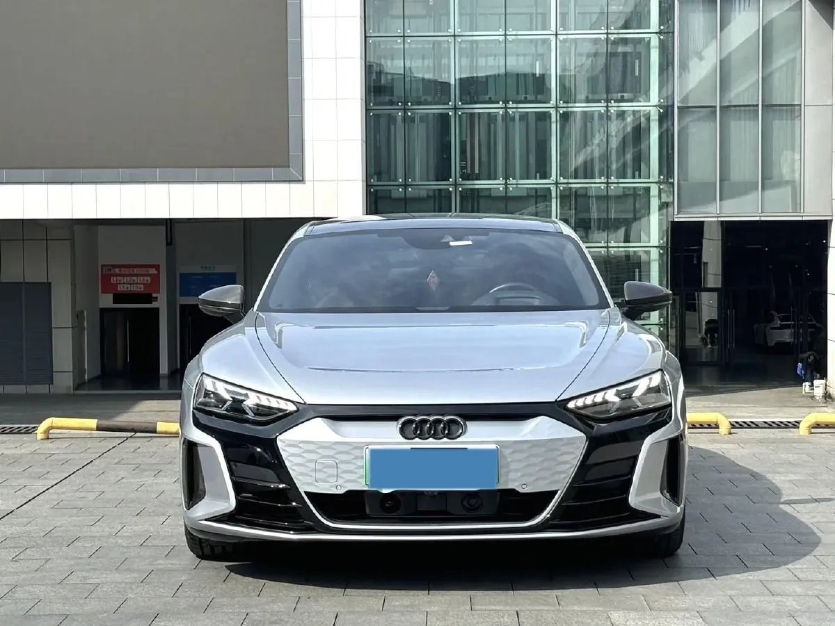 2023 Audi RS e-tron GT 2AT BEV 93.4KWH,autocango,china used car exporter,china ev exporter,chinese used car exporter,chinese used ev exporter