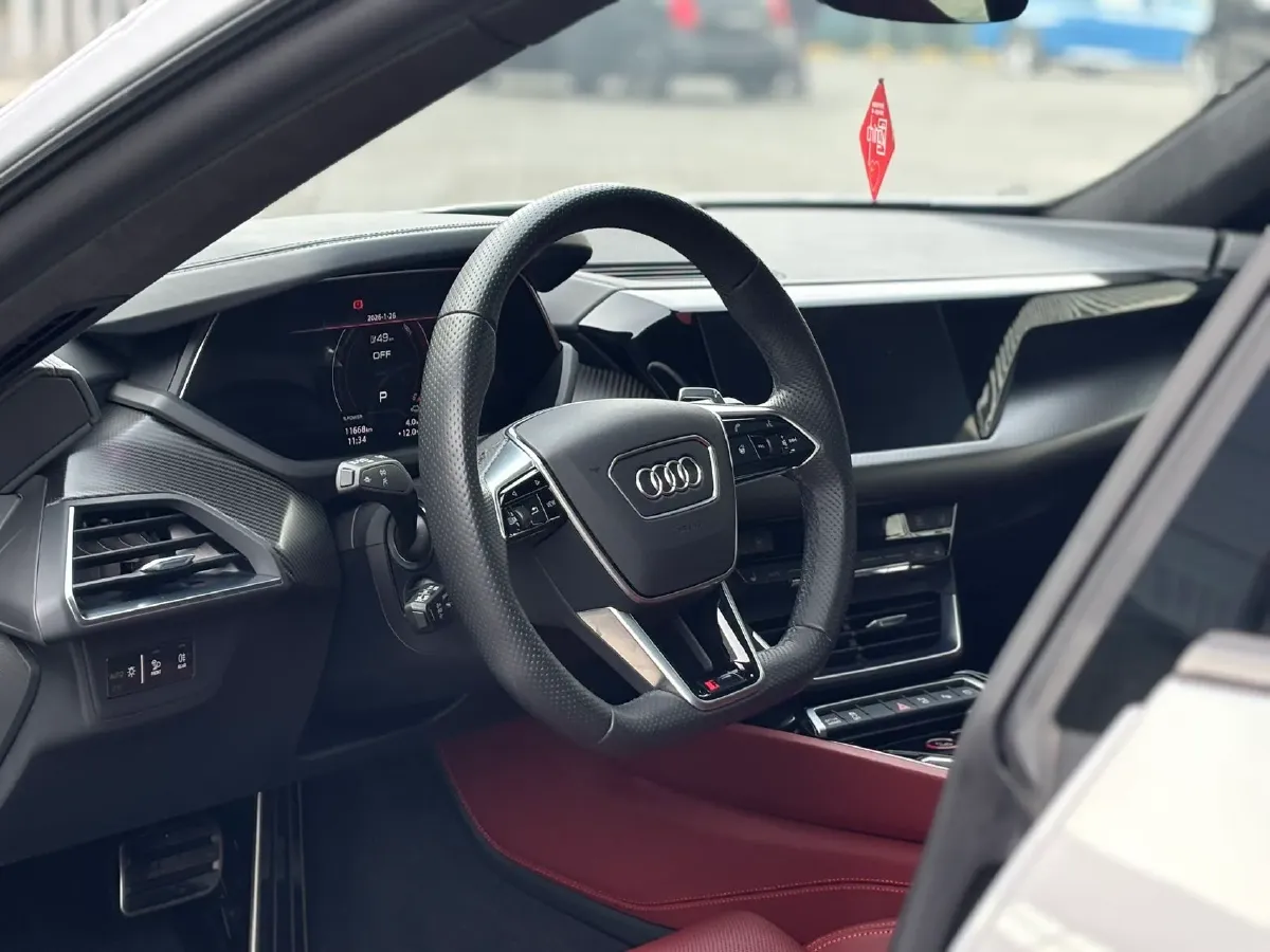 2023 Audi RS e-tron GT 2AT BEV 93.4KWH,autocango,china used car exporter,china ev exporter,chinese used car exporter,chinese used ev exporter