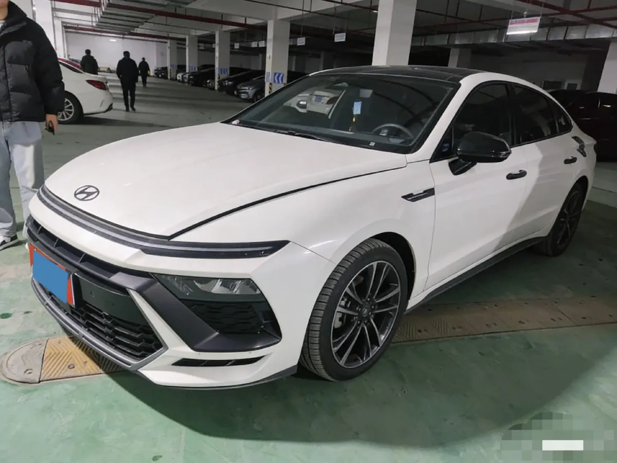 2024 Hyundai Sonata 2.0T 250HP L4 8AT,autocango,china used car exporter,china ev exporter,chinese used car exporter,chinese used ev exporter