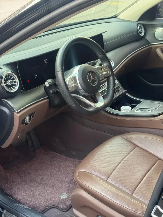 2020 Mercedes-Benz E Class 2.0T 258HP L4 9AT,autocango,china used car exporter,china ev exporter,chinese used car exporter,chinese used ev exporter